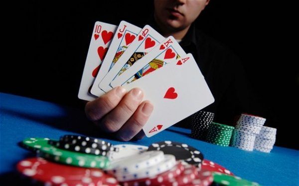 Zeus Slots کیسینو میں بکراٹکھیلیں